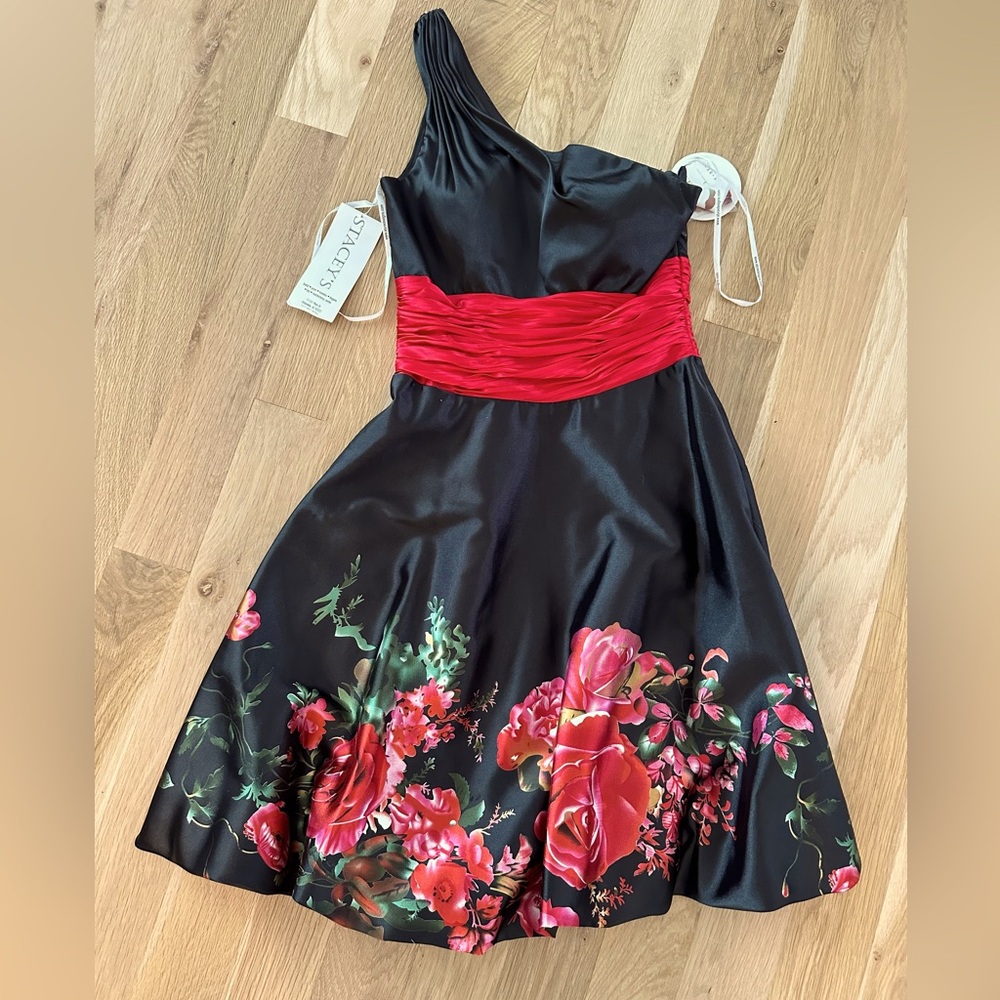 New! Beautiful one shoulder special occasion dress. Black and floral. Size 4.